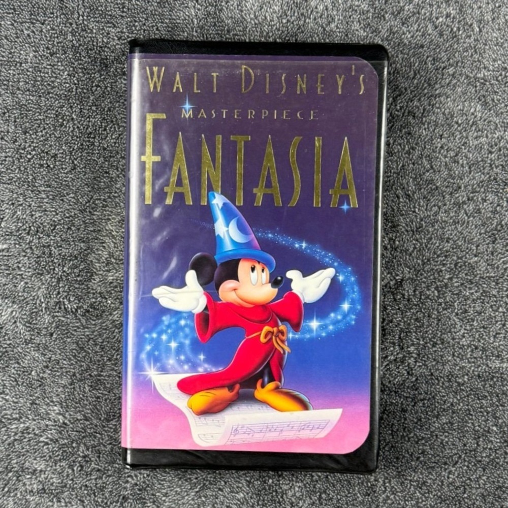 Disney Fantasia VHS 1991 Walt Disney Masterpiece Collection Clamshell 1132 NTSC‎